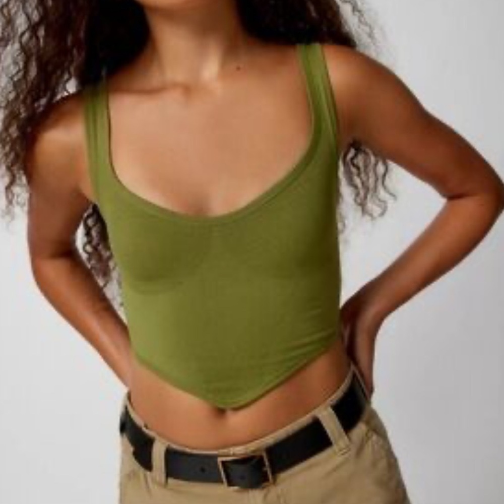 💌 NEW Out From Under Camilla Seamless Bustier Top